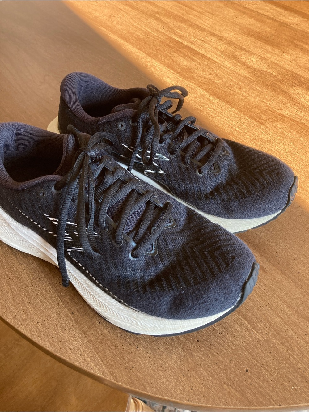 Mizuno Women's Black and White Athletic Running Shoes
